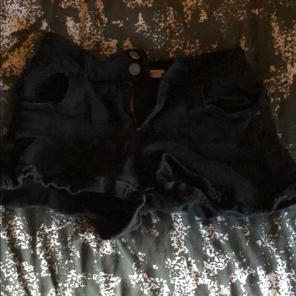 bundle of 2 charlotte russe shorts - Picture 3 of 3